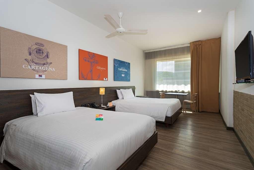 Pop Art Clc Mamonal Hotel *