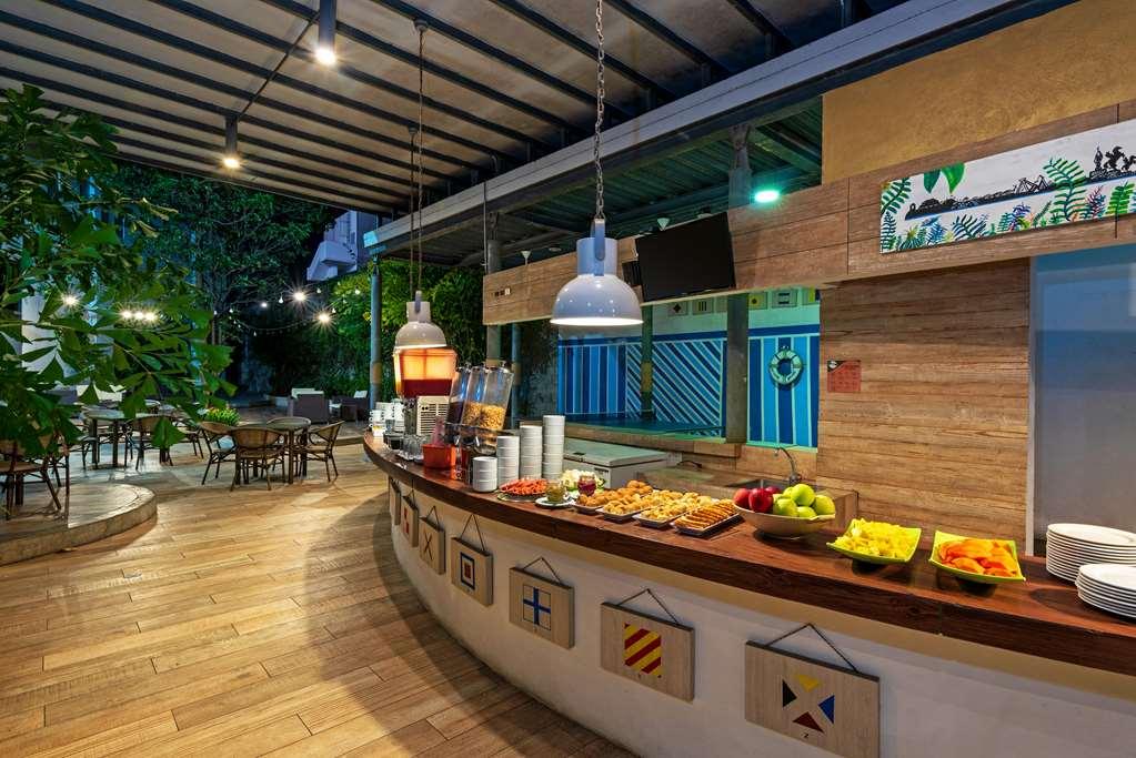 Hotel Pop Art Clc Mamonal *