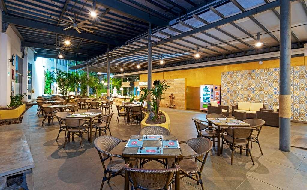 Pop Art Clc Mamonal Hotel *